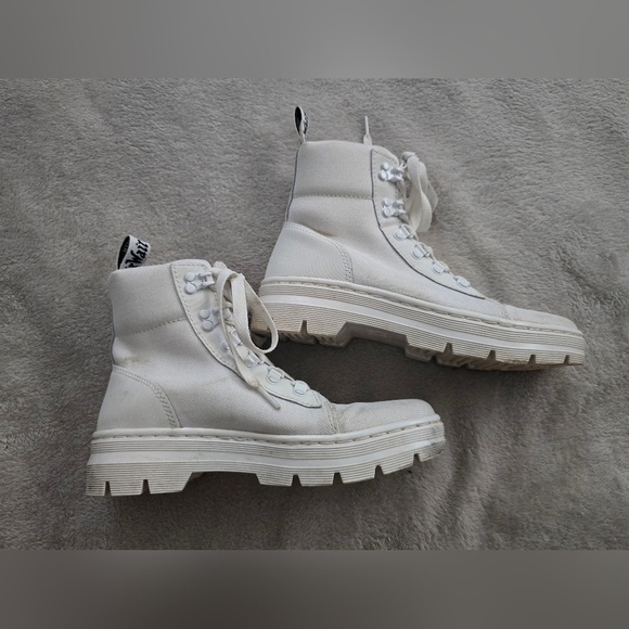 Dr. Martens White Canvas Combs - Picture 3 of 12